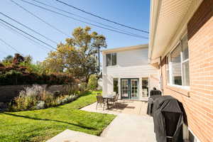 View of backyard patio