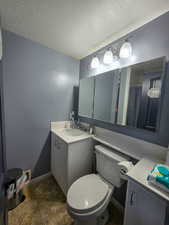 3/4 bathrrom in the hallway