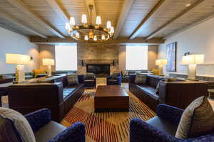 Private Owners Lounge