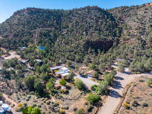 View of property location featuring a mountainous background