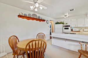 Dining room with ceiling fan