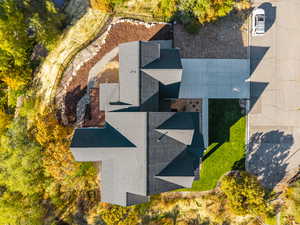 Aerial view of property and surrounding area