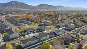 View of property location featuring mountains