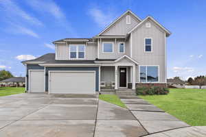 Photo of another home of the same floor plan. Colors and options may vary.