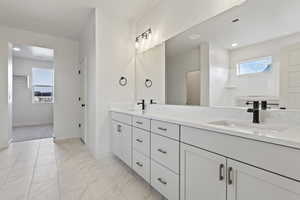 Photo of another home of the same floor plan. Colors and options may vary.