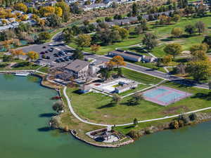 Community Clubhouse, Swimming Pool, Pickleball Courts!