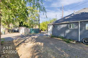 View of yard with a shed