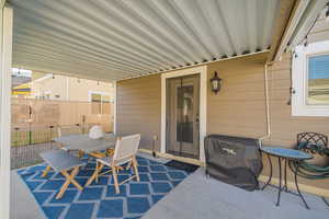 View of patio / terrace with outdoor dining space