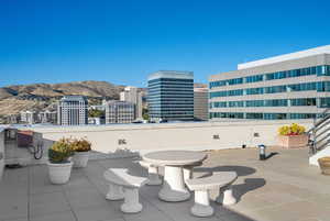 Roof top picnic area