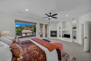 Upstairs entertainment room