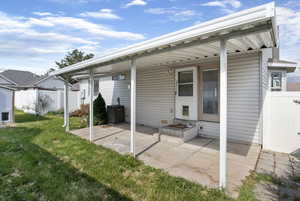 View of patio / terrace with entry steps