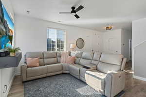 9’ ceilings, LVP flooring, black designer lighting, & craftsman finishes