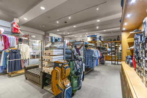 Misc room featuring recessed lighting