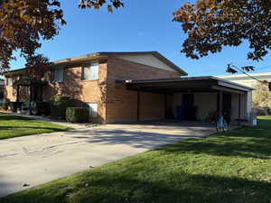 Double carports on east side with a storage unit for each unit (#254 & #256).