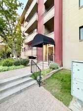 View of apartment building / complex