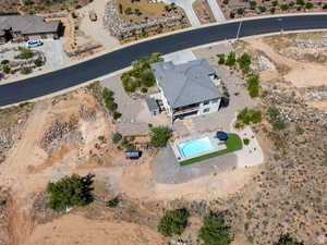View of property location featuring a pool