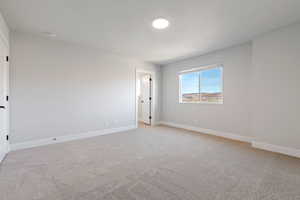 *Photo of a similar unit