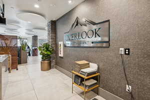 Restaurant / Bar with stunning views