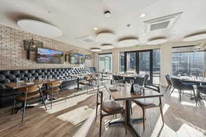 Restaurant / Bar with stunning views