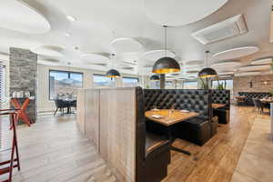 Restaurant / Bar with stunning views