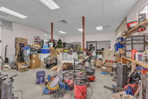 ULTRA LARGE WORKSHOP 33'x22'