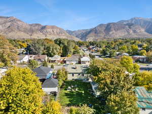 Aerial view of residential area with a mountain backdrop