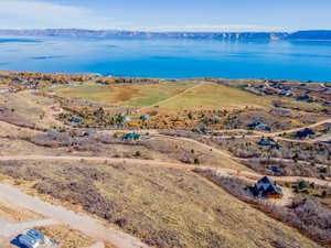 Bird's eye view of a water and mountain view