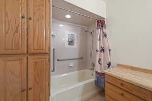 Bathroom with shower / tub combo