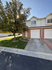 View of front of the home