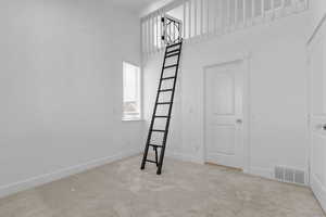 2nd main bedroom with ensuite and loft