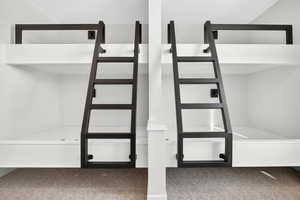 Detailed view of carpet floors