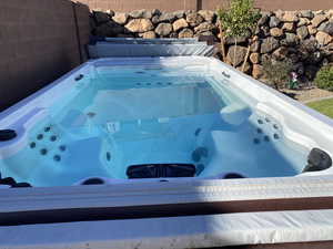 Exterior view of a jacuzzi