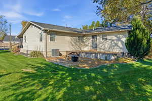 Rear deck and patio area
