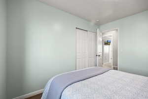 Bedroom #2 (alt view)