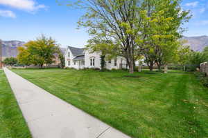 View of yard with a mountain view