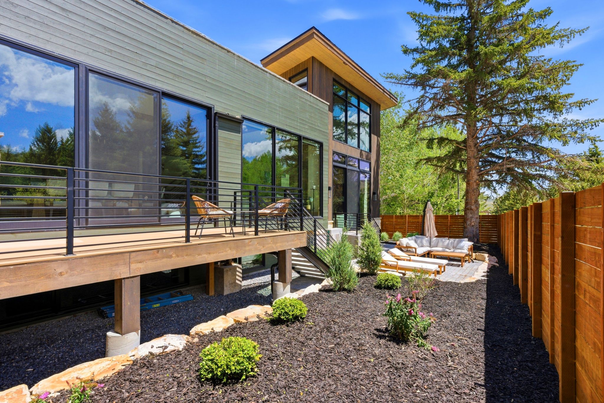 Modern architectural design featuring expansive glass panels