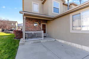 HOA covers yard care and snow removal