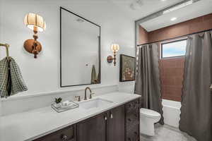 Bedroom ensuite bath