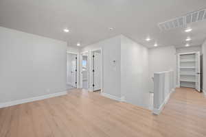 *Photo of a similar unit