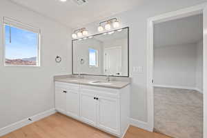 *Photo of a similar unit