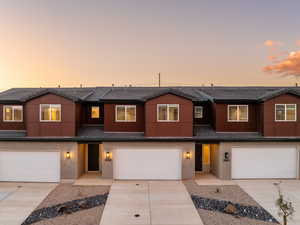 *Photo of a similar unit