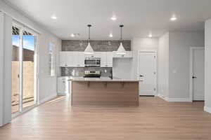 *Photo of a similar unit