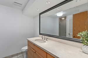 The downstairs full bathroom.