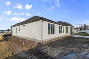 View of side of home