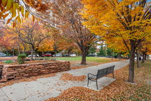 500 West median park