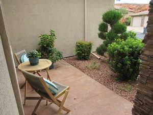 View of patio / front courtyard