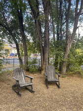 Surrounding community. NE corner yard