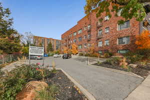 View of street with curbs