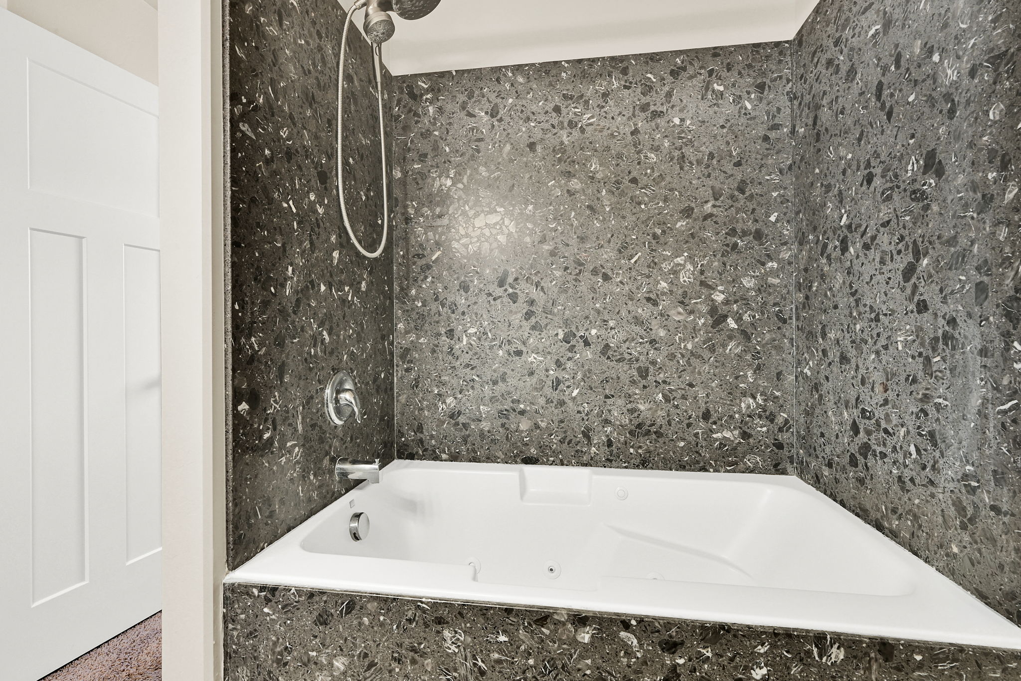 Primary Bath- with Jetted Tub
