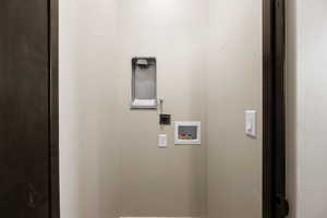 Laundry room with washer hookup